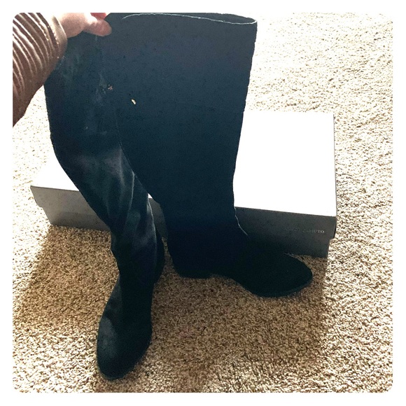 EUC Vince Camuto knee high boots - Picture 1 of 7